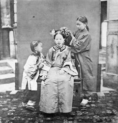 Manchu-dames, ca. 1867-72